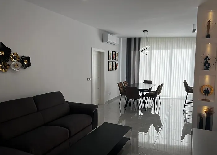 Penthouse شقة مرسلوك